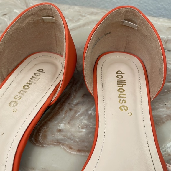 Dollhouse pointed toe orange flats - Picture 4 of 16